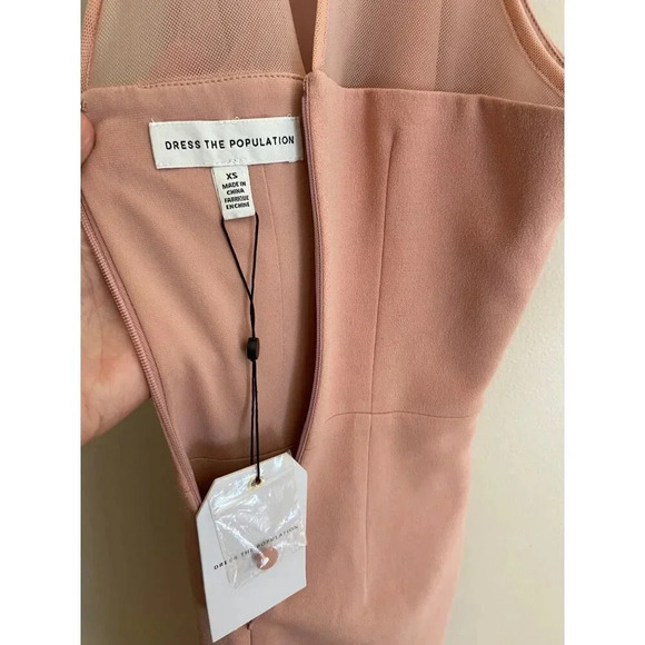 Dress the Population NWT Eden High Neck Halter Bodycon Midi Dress in Blush Pink - Picture 6 of 13